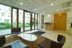 Regus - Montevrain, Gare Val d'Europe