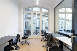 Bureau privé - 75011 - 23 postes - 15640€