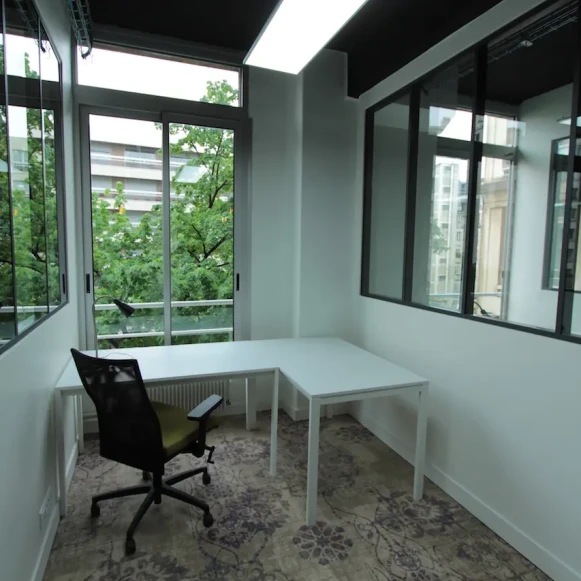 Bureau privé 35 m² 8 postes Coworking Boulevard Exelmans Paris 75016 - photo 6