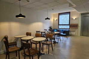 Bureau privé - 75012 - 6 postes - 3120€