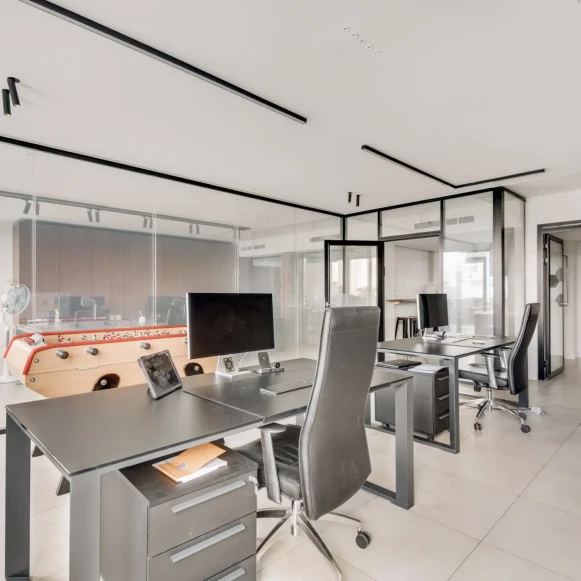 Bureau privé 200 m² 22 postes Location bureau Avenue Laurent Cély Asnières-sur-Seine 92600 - photo 1