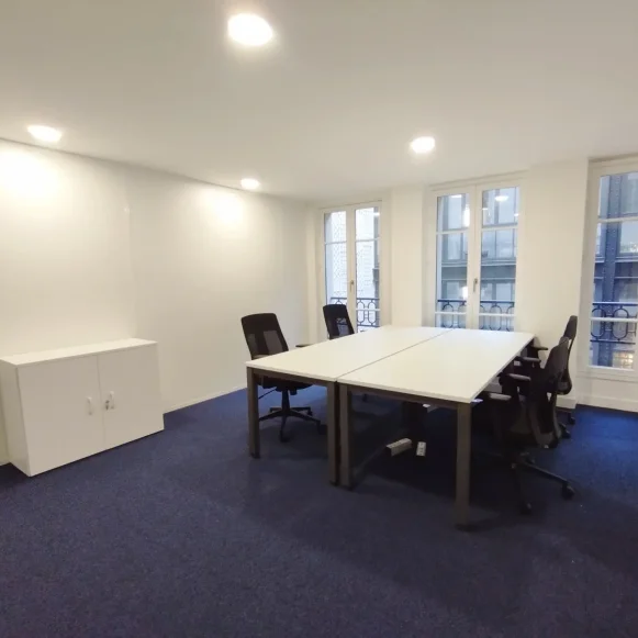 Bureau privé 21 m² 4 postes Location bureau Rue de la Terrasse Paris 75017 - photo 1