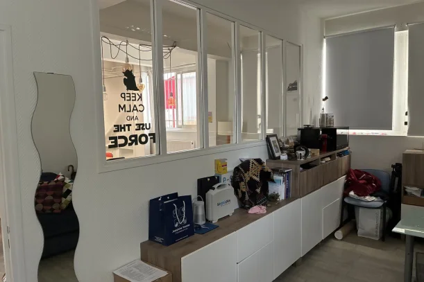 Espace indépendant - 75011 - 11 postes - 3500€