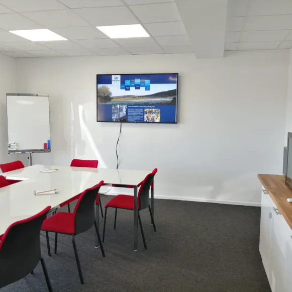 Bureau privé 30 m² 4 postes Location bureau Route des Milles Éguilles 13510 - photo 2