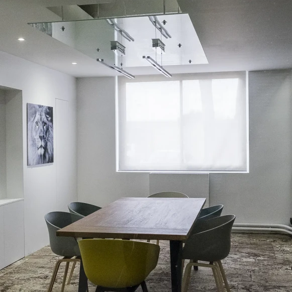 Bureau privé 24 m² 5 postes Location bureau  Feucherolles 78810 - photo 6