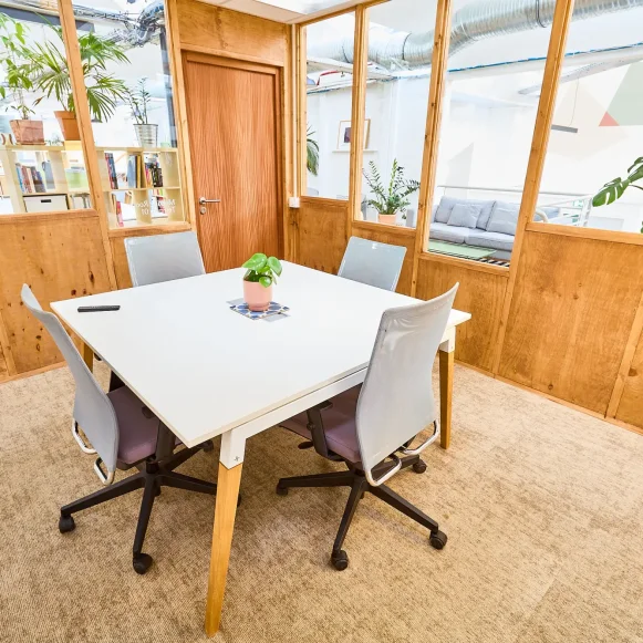 Bureau privé 13 m² 4 postes Location bureau Rue du Chemin Vert Paris 75011 - photo 10