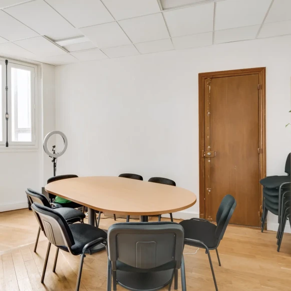 Espace indépendant 141 m² 25 postes Coworking Rue du Louvre Paris 75001 - photo 6