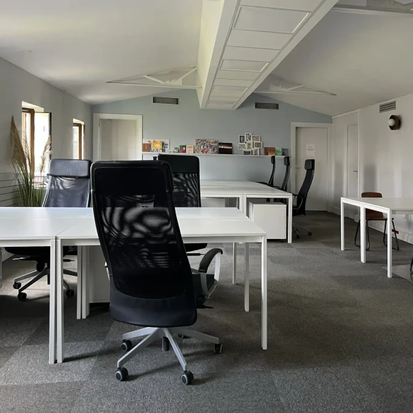 Espace indépendant 90 m² 12 postes Location bureau Boulevard Haussmann Paris 75008 - photo 2