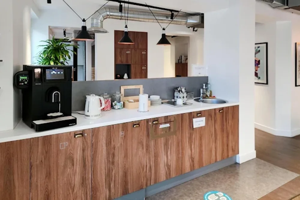 Bureau privé - 75001 - 31 postes - 21449€