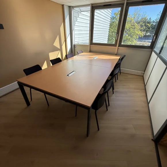Bureau privé 8 m² 1 poste Location bureau Chemin de la Glacière Toulouse 31200 - photo 2