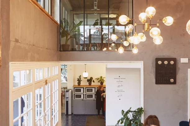 Bureau privé - 93170 - 3 postes - 1050€