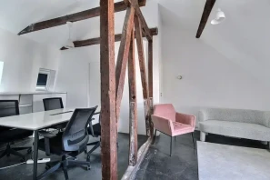 Bureau privé - 75010 - 19 postes - 7000€