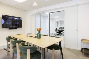 Espace indépendant - 75002 - 24 postes - 14000€