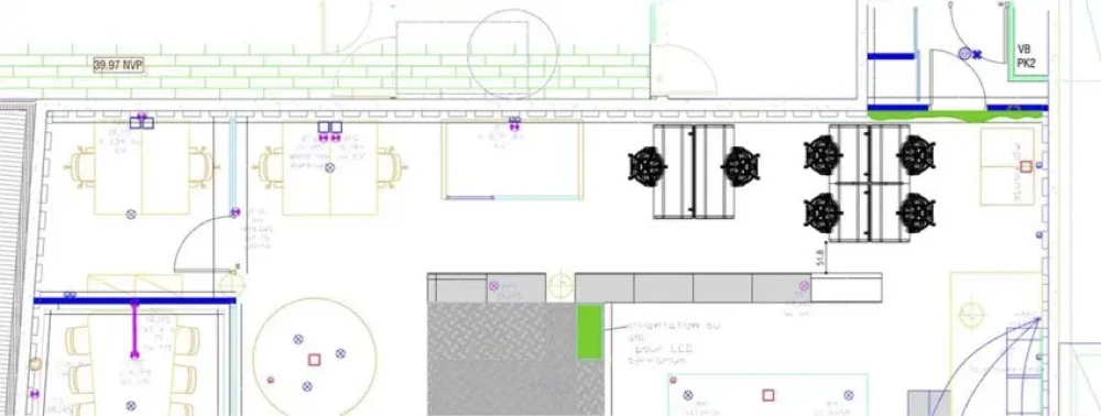 Open Space - 75017 - 2 postes - 700€