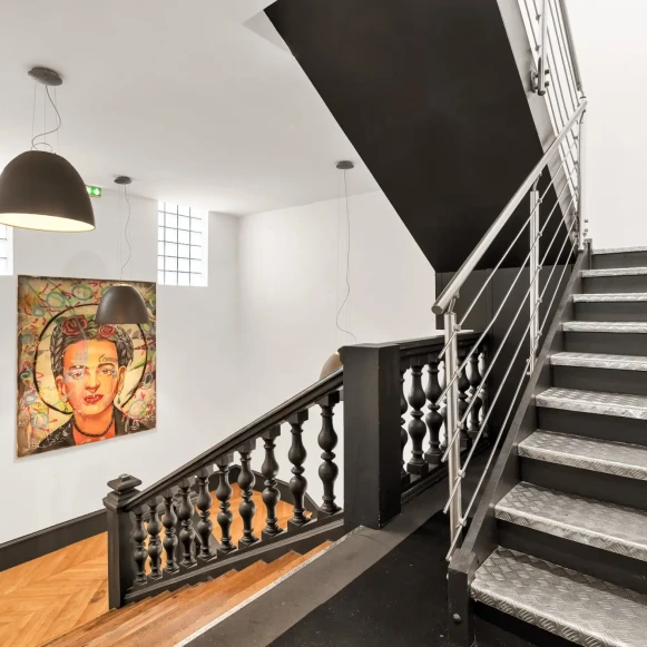 Espace indépendant 741 m² 98 postes Location bureau Boulevard de Strasbourg Paris 75010 - photo 4