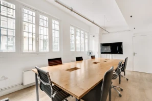 Espace indépendant - 75003 - 35 postes - 21500€