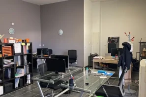 Open Space - 69100 - 2 postes - 180€