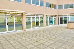 Bureau privé - 69410 - 2 postes - 425€