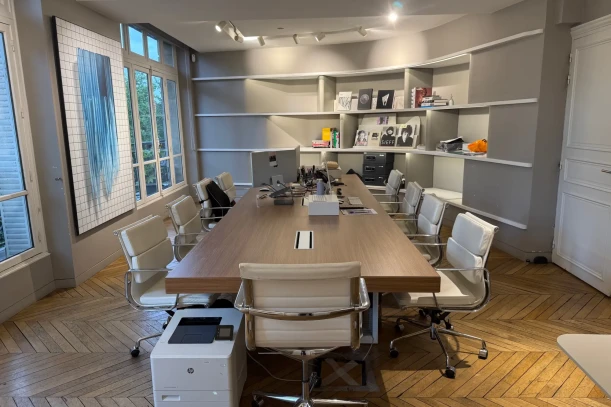 Bureau privé - 75001 - 10 postes - 3980€
