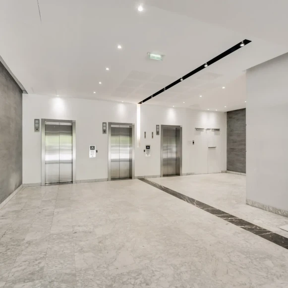 Bureau privé 92 m² 14 postes Location bureau Avenue Laurent Cély Asnières-sur-Seine 92600 - photo 7