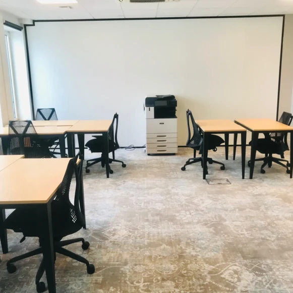 Bureau privé 40 m² 12 postes Location bureau Avenue de la Grande Armée Paris 75017 - photo 2