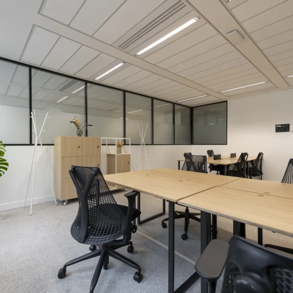 Bureau privé 27 m² 8 postes Coworking Rue Auber Paris 75009 - photo 5