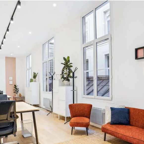 Espace indépendant 70 m² 12 postes Location bureau Rue de Turbigo Paris 75002 - photo 2