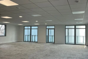 Bureau privé - 69003 - 60 postes - 24900€