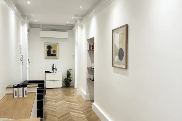 Open Space - 75008 - 3 postes - 400€