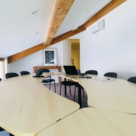 Bureau privé 15 m² 4 postes Location bureau Boulevard Pierre 1er Le Bouscat 33110 - photo 10