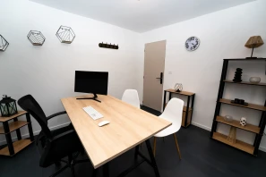 Bureau privé - 27800 - 4 postes - 1200€