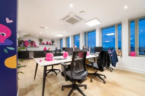 Espace indépendant - 59800 - 20 postes - 6000€