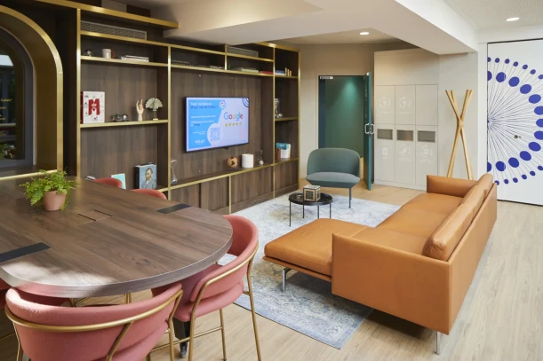 Bureau privé - 75009 - 5 postes - 3500€