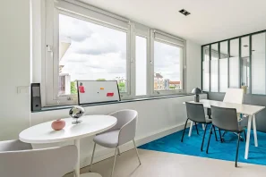 Bureau privé - 94210 - 3 postes - 700€