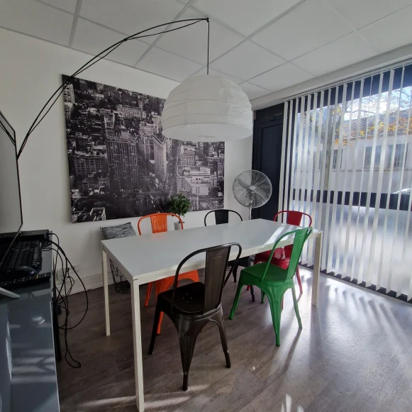 Open Space  4 postes Location bureau Rue Charcot Paris 75013 - photo 7