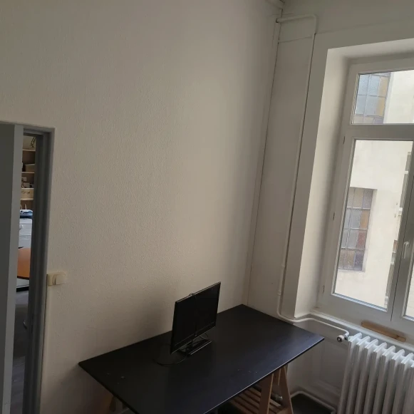 Bureau privé 10 m² 1 poste Coworking Place Jean Jaurès Saint-Étienne 42000 - photo 1