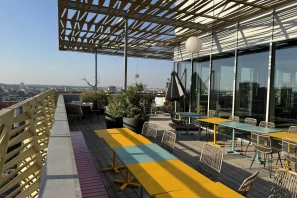 Open Space - 93100 - 20 postes - 500€