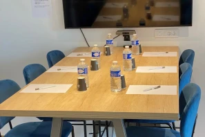 Bureau privé - 69370 - 2 postes - 800€