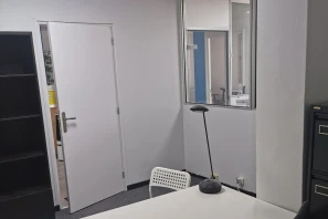 Bureau privé - 93400 - 2 postes - 450€