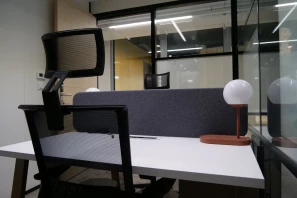 Bureau privé - 54000 - 2 postes - 683.33€