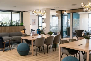 Bureau privé - 59650 - 1 poste - 762€