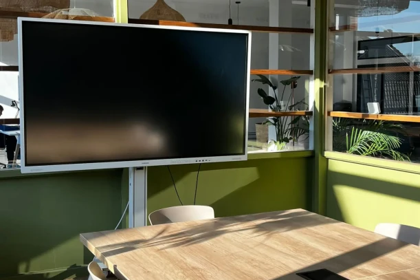 Bureau privé - 59200 - 4 postes - 1100€