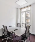 Bureau privé - 75009 - 4 postes - 1850€