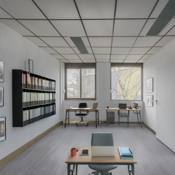 Bureau privé 25 m² 5 postes Coworking Rue René Cassin Massy 91300 - photo 3