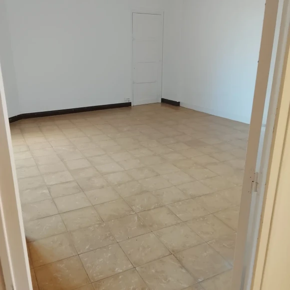 Espace indépendant 60 m² 1 poste Coworking Rue René Gicquel Aumale 76390 - photo 4