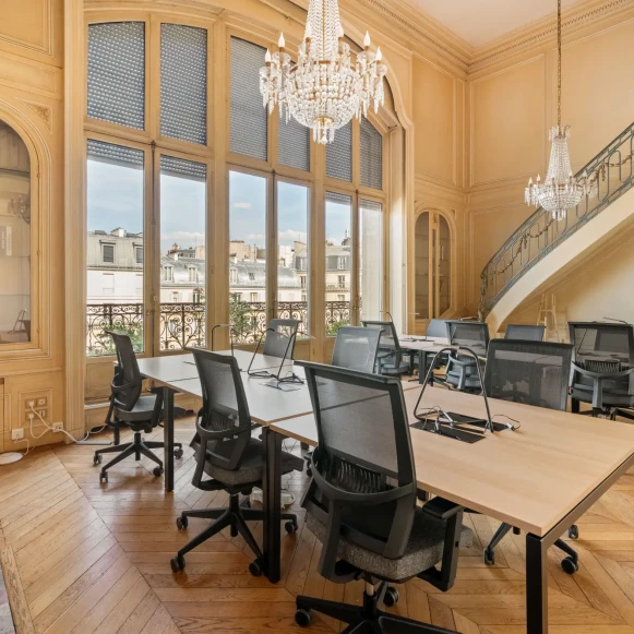 Espace indépendant 380 m² 50 postes Location bureau Avenue Carnot Paris 75017 - photo 7