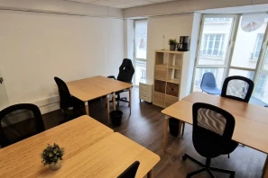 Bureau privé - 75017 - 6 postes - 2400€