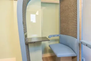 Open Space - 13007 - 10 postes - 90€