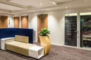 Signature - Faubourg Saint-Honoré