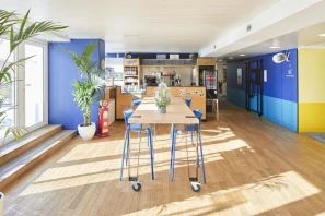 Bureau privé - 75008 - 3 postes - 2100€